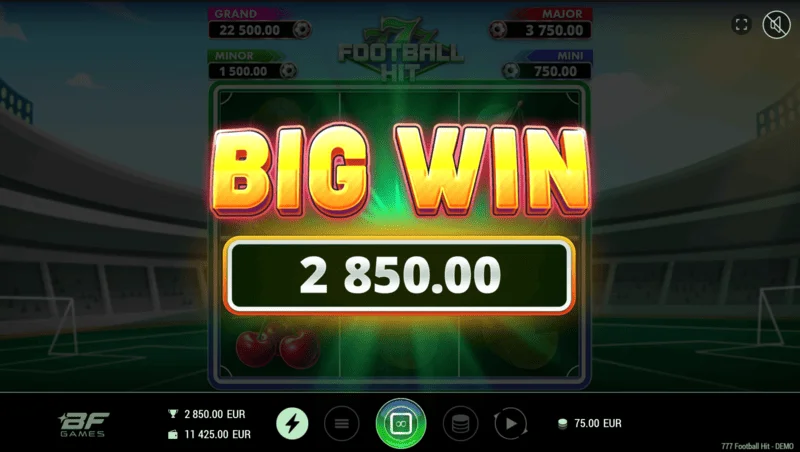 777 Football Hit - big win with sevens